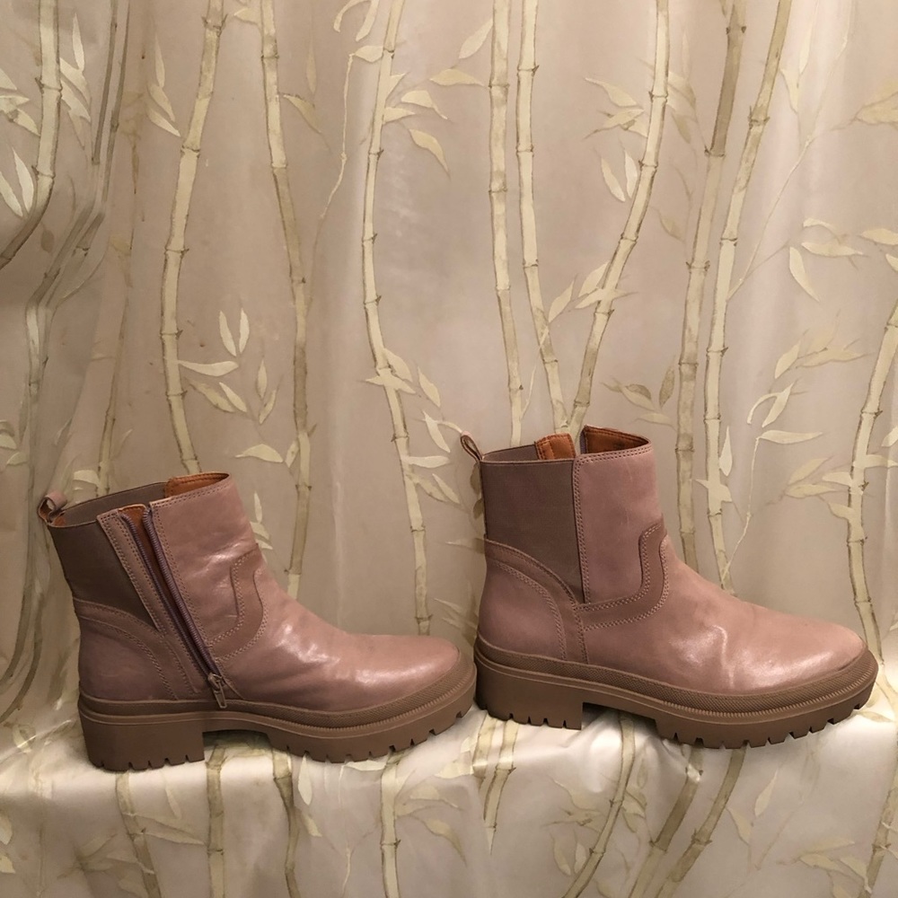 Lucky Brand Ankle Boots (Khaki Tan)